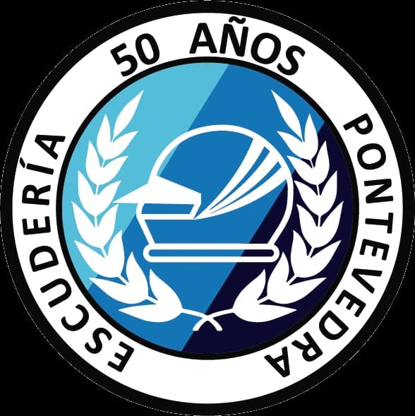 Logo Escudería Pontevedra — 50 años, emblema circular con casco y laureles